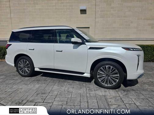 2025 INFINITI QX80 Luxe