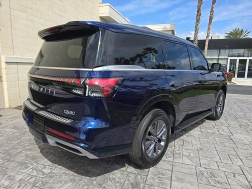 2025 INFINITI QX80 PURE