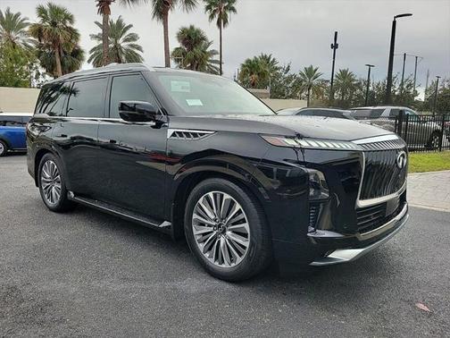 2025 INFINITI QX80 Luxe