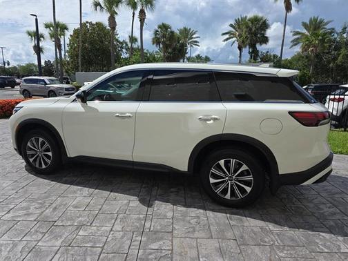 2024 INFINITI QX60 Pure