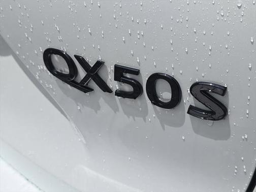 2024 INFINITI QX50 SPORT