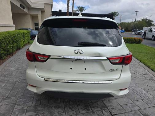 2016 INFINITI QX60 Base