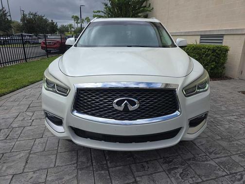 2016 INFINITI QX60 Base