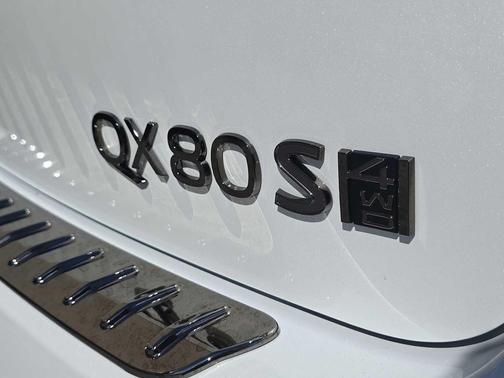 2026 INFINITI QX80 SPORT