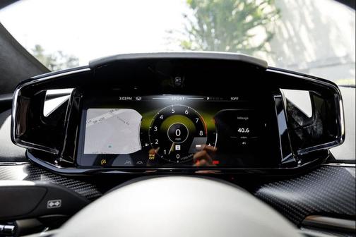 2026 Aston Martin Vantage 