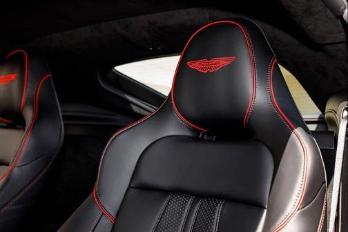 2026 Aston Martin Vantage 