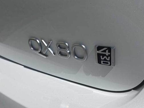 2025 INFINITI QX80 SENSORY AWD