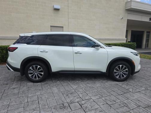 2024 INFINITI QX60 Pure