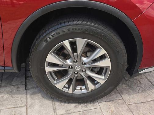 Cayenne Red Metallic 2017 Nissan Murano SV