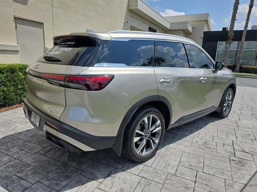 2025 INFINITI QX60 Luxe