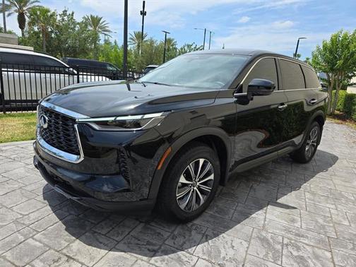 2025 INFINITI QX60 Pure