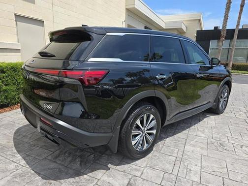 2025 INFINITI QX60 Pure