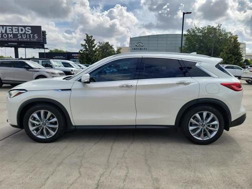 2021 INFINITI QX50 LUXE