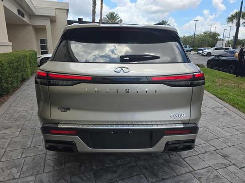 Warm Titanium 2023 INFINITI QX60 Luxe