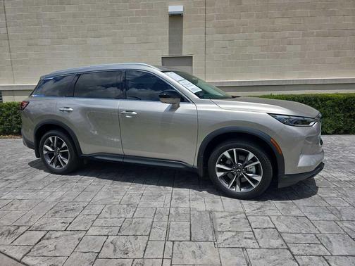 Warm Titanium 2023 INFINITI QX60 Luxe