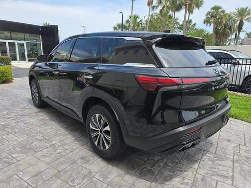 2025 INFINITI QX60 Pure