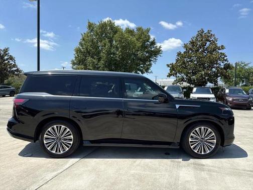 2025 INFINITI QX80 SENSORY AWD