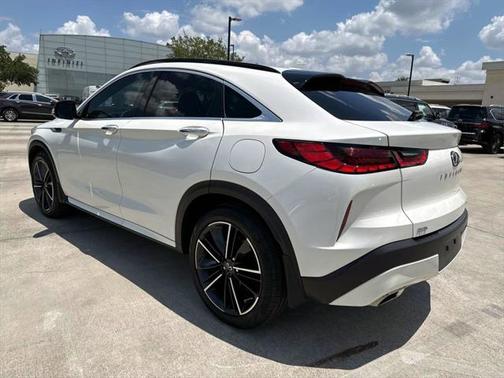 2022 INFINITI QX55 ESSENTIAL