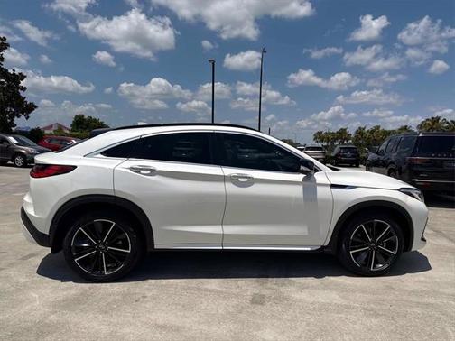 2022 INFINITI QX55 ESSENTIAL