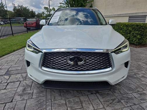 2023 INFINITI QX50 LUXE