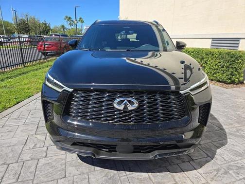 2025 INFINITI QX60 Luxe