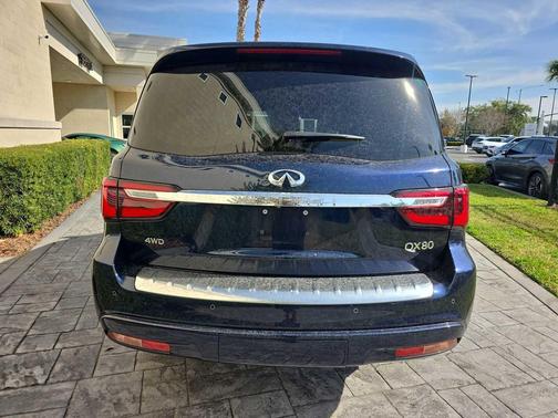 2024 INFINITI QX80 SENSORY AWD