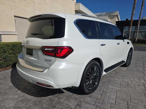 2024 INFINITI QX80 PREMIUM SELECT AWD