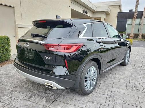 2025 INFINITI QX50 Pure AWD