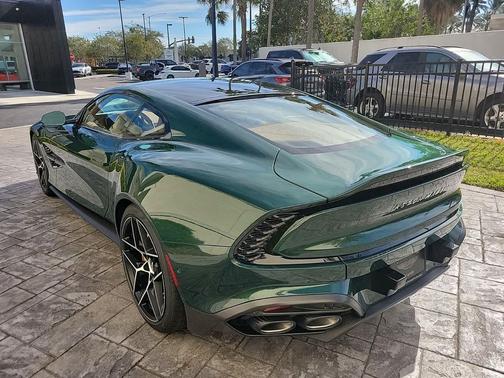 2025 Aston Martin Vanquish V12