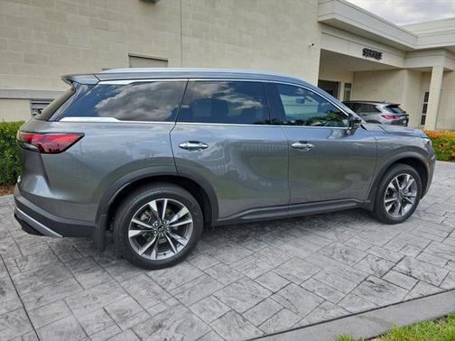 2024 INFINITI QX60 Luxe
