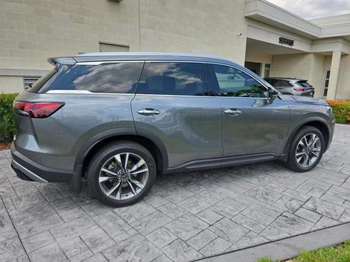 2024 INFINITI QX60 Luxe