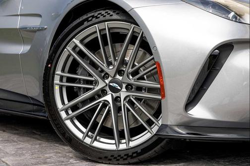 2026 Aston Martin Vantage VANTAGE ROADSTER