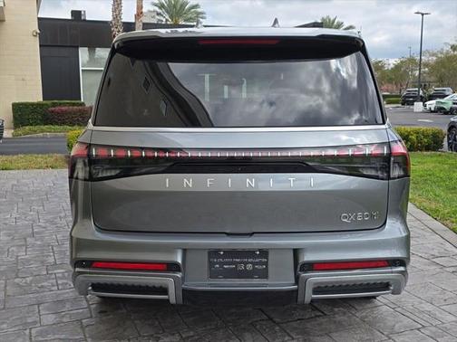 2025 INFINITI QX80 SENSORY AWD