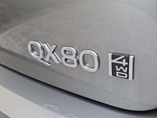 2025 INFINITI QX80 SENSORY AWD