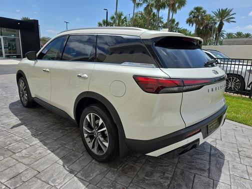 2025 INFINITI QX60 Luxe