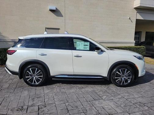 2025 INFINITI QX60 SENSORY