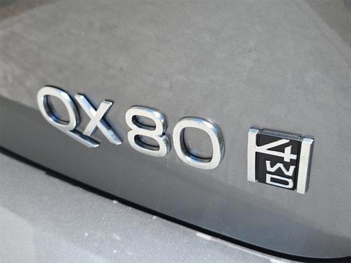 2025 INFINITI QX80 SENSORY AWD