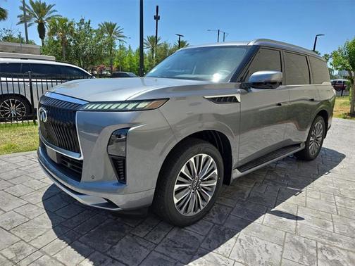 2025 INFINITI QX80 SENSORY AWD