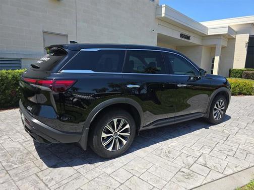 2024 INFINITI QX60 Pure