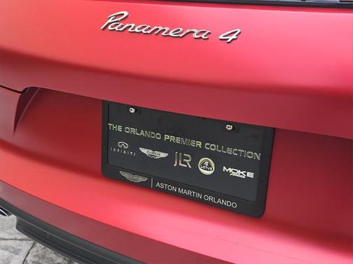 2023 Porsche Panamera 4