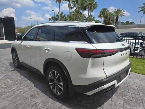 2025 INFINITI QX60 Luxe