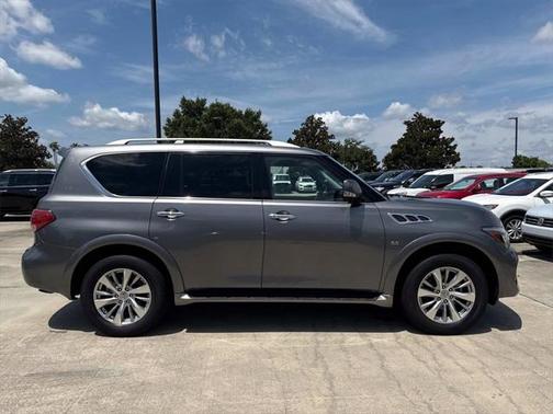 2017 INFINITI QX80 Base