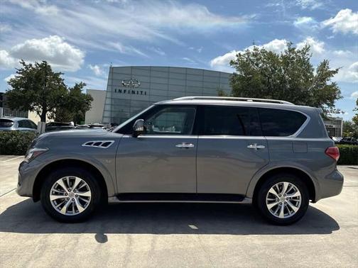 2017 INFINITI QX80 Base