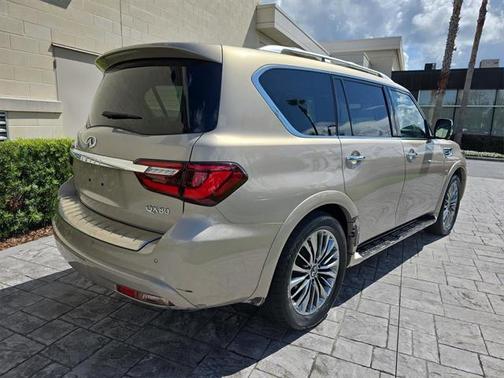 2019 INFINITI QX80 Luxe