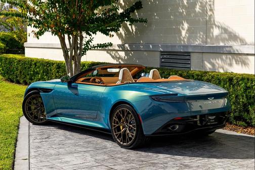 2026 Aston Martin DB12 Volante