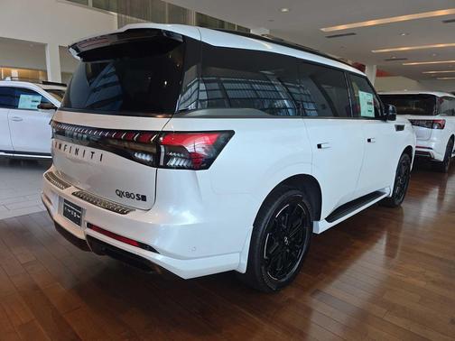 2026 INFINITI QX80 SPORT AWD