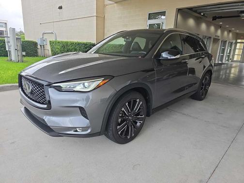 2022 INFINITI QX50 LUXE