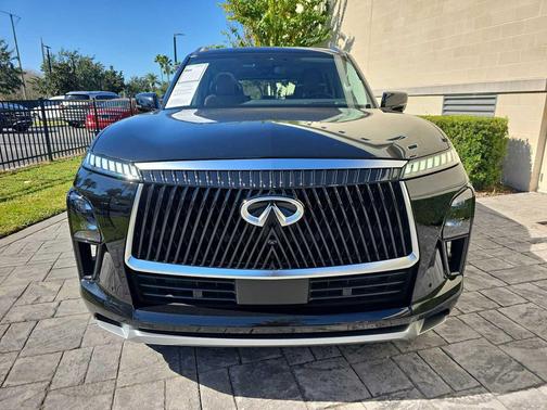 2025 INFINITI QX80 SENSORY AWD