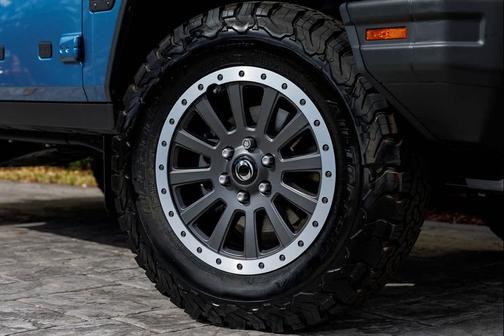 2025 INEOS Grenadier Fieldmaster