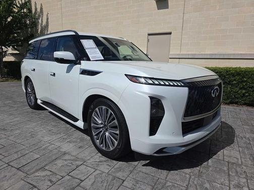 2025 INFINITI QX80 SENSORY AWD